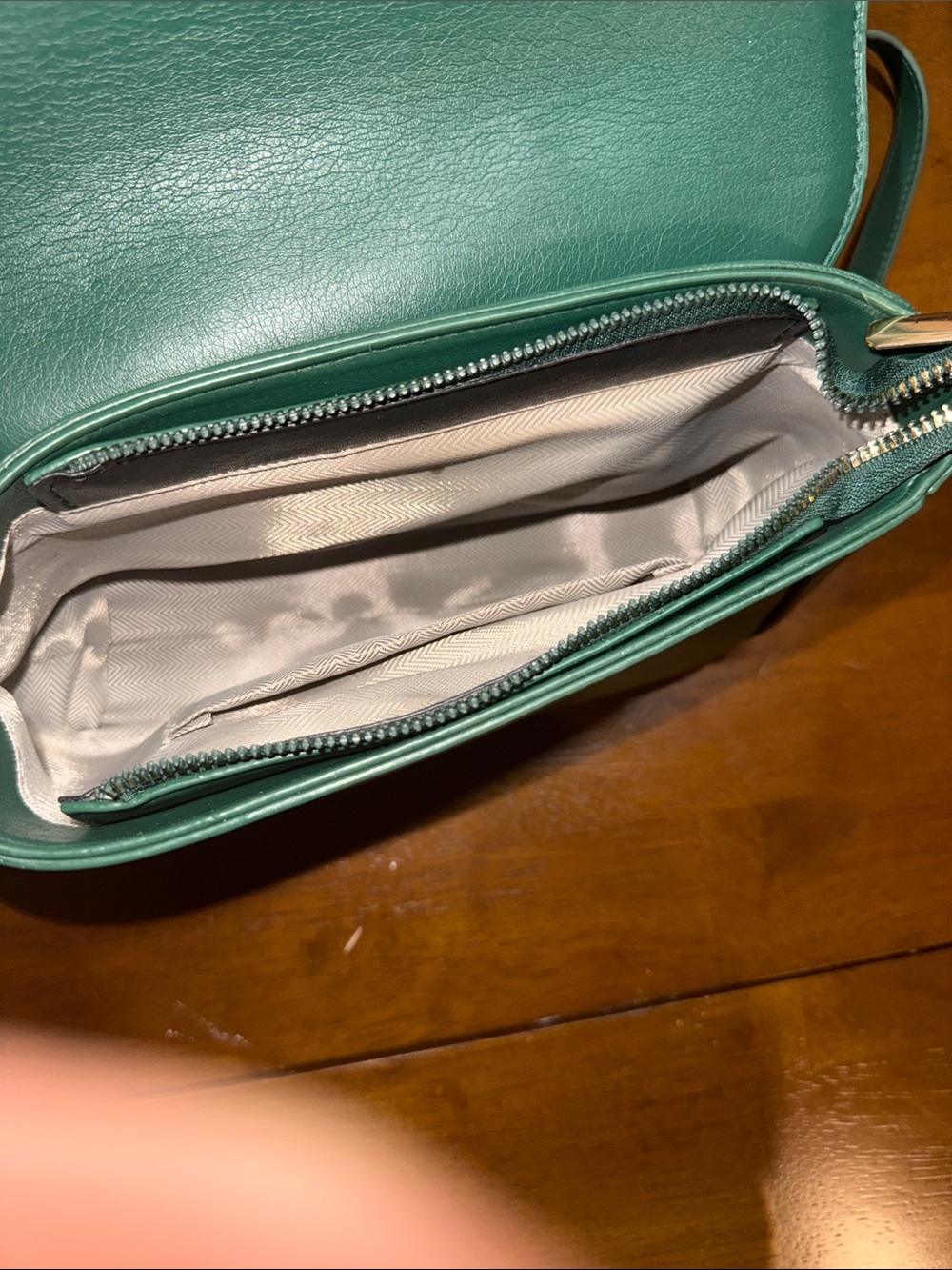 Green Crossbody Bag with Strap and Gold Accent - Picture 2 of 3